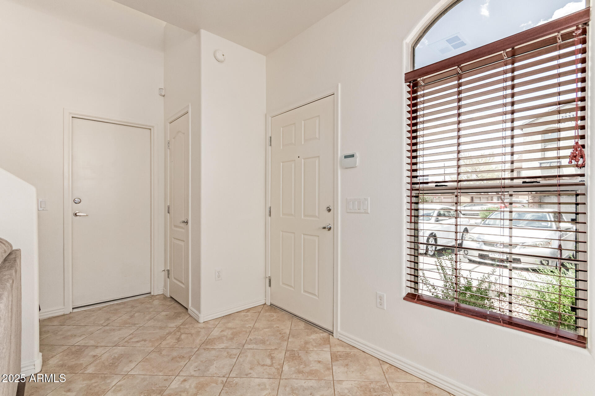 1350 S GREENFIELD Road 1123