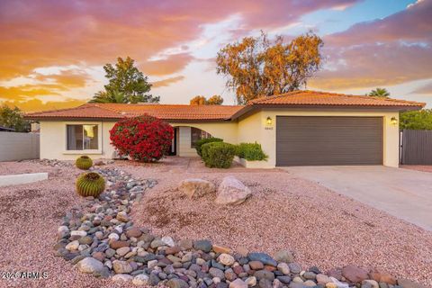Photo of 4840 E Hearn Road, Scottsdale, AZ 85254 (MLS # 7025025)