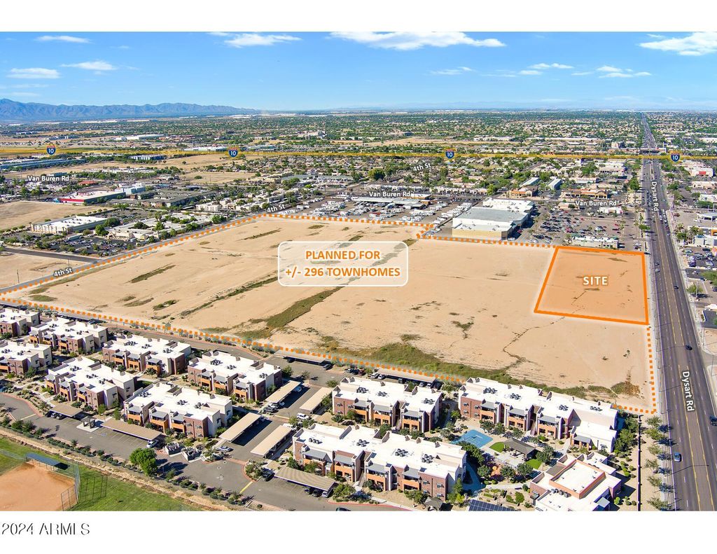 Photo of 12 N Dysart Road #1 &amp; 2, Avondale, AZ 85323 (MLS # 6657588)