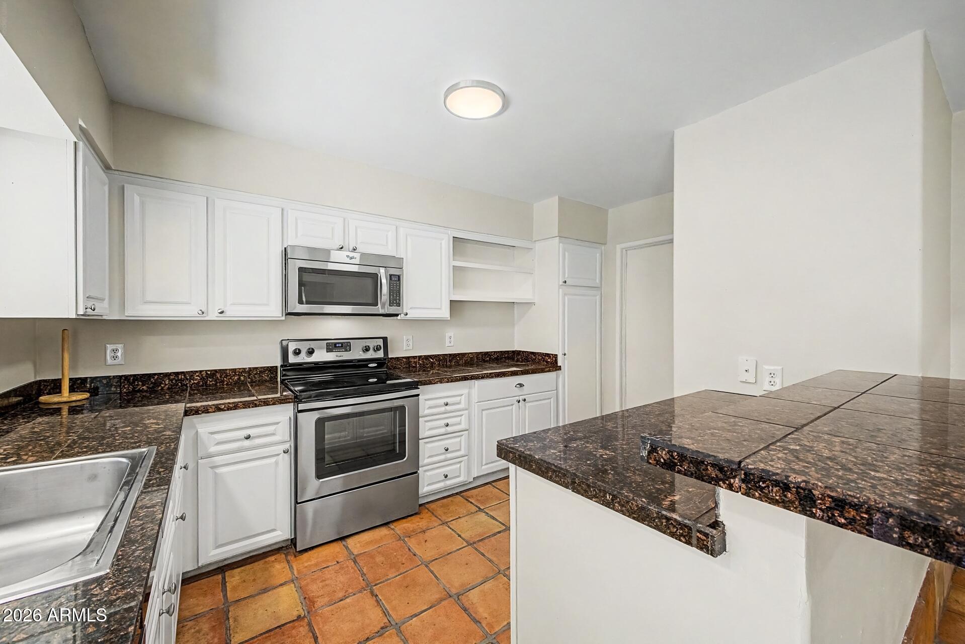 LAKES TRACT F3 - Residential