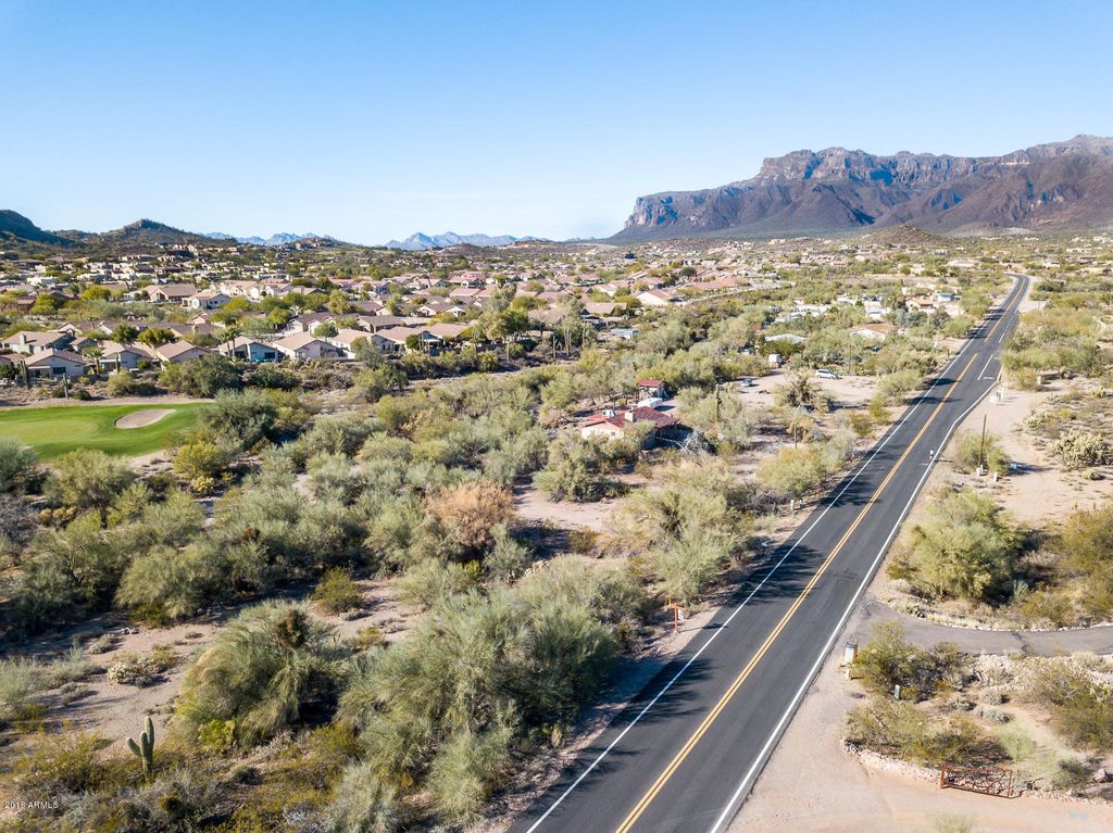Photo of 5176 S Kings Ranch Road #G5, Gold Canyon, AZ 85118 (MLS # 6337551)