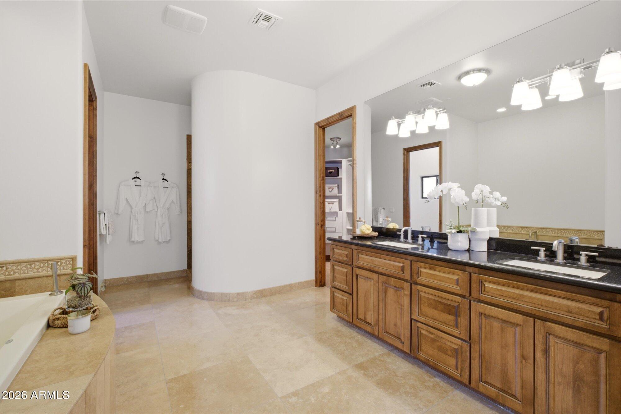 Scottsdale, Arizona, 85259, United States, 4 Bedrooms Bedrooms, ,6 BathroomsBathrooms,Residential,Active,2030097