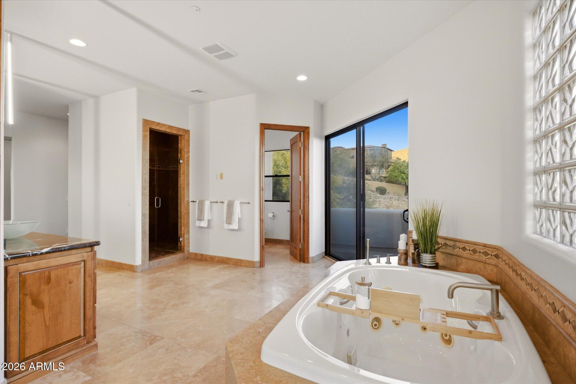 Scottsdale, Arizona, 85259, United States, 4 Bedrooms Bedrooms, ,6 BathroomsBathrooms,Residential,Active,2030097