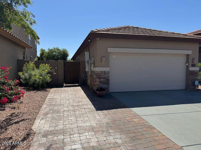 17601 N 168TH Lane N