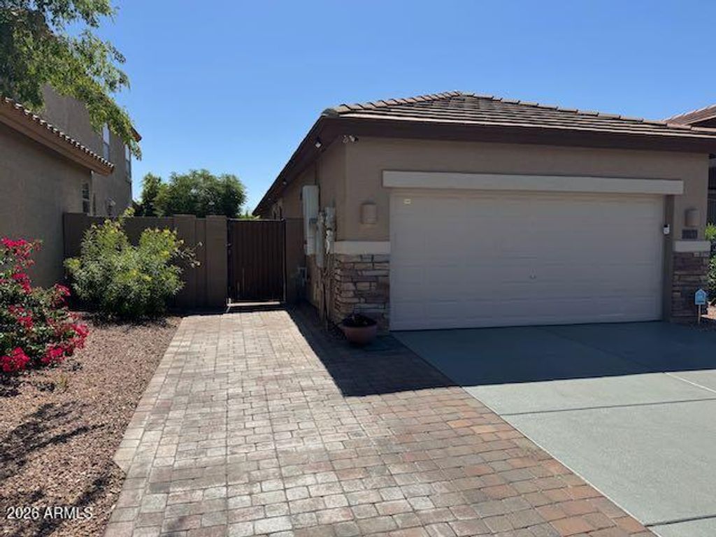 Photo of 17601 N 168th Lane N, Surprise, AZ 85374 (MLS # 7016133)