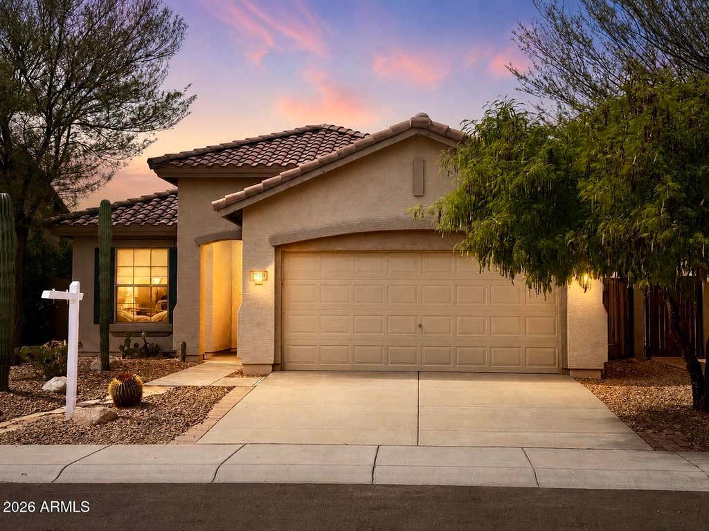 Photo of 2568 W Bisbee Way, Phoenix, AZ 85086 (MLS # 7057475)