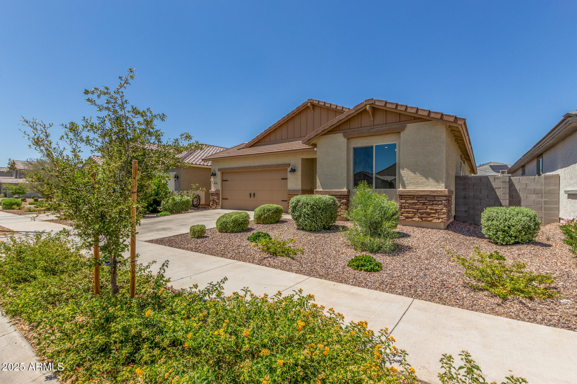 Homes 1 16790 W MOLLY Lane