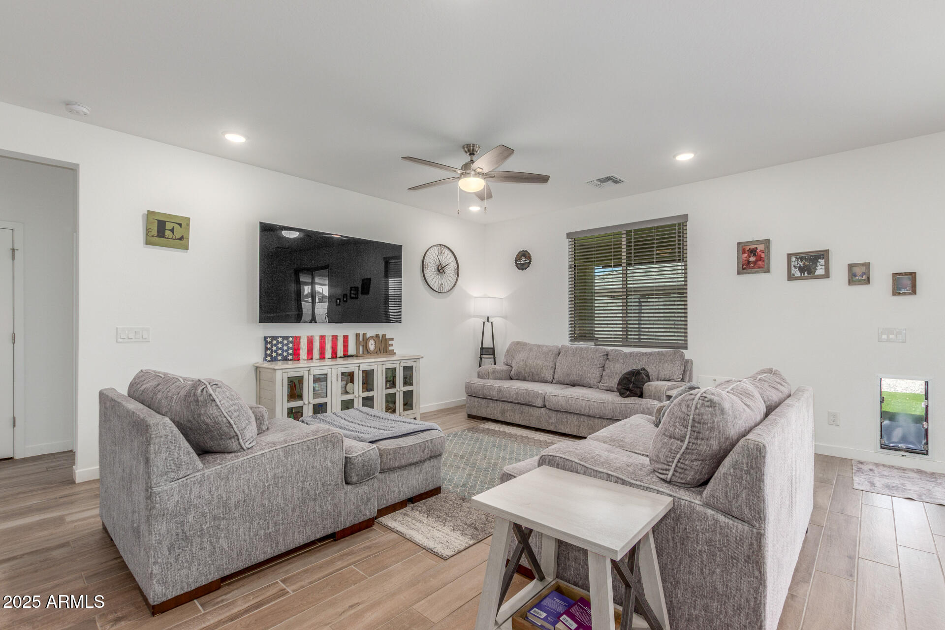 Homes 3 16790 W MOLLY Lane