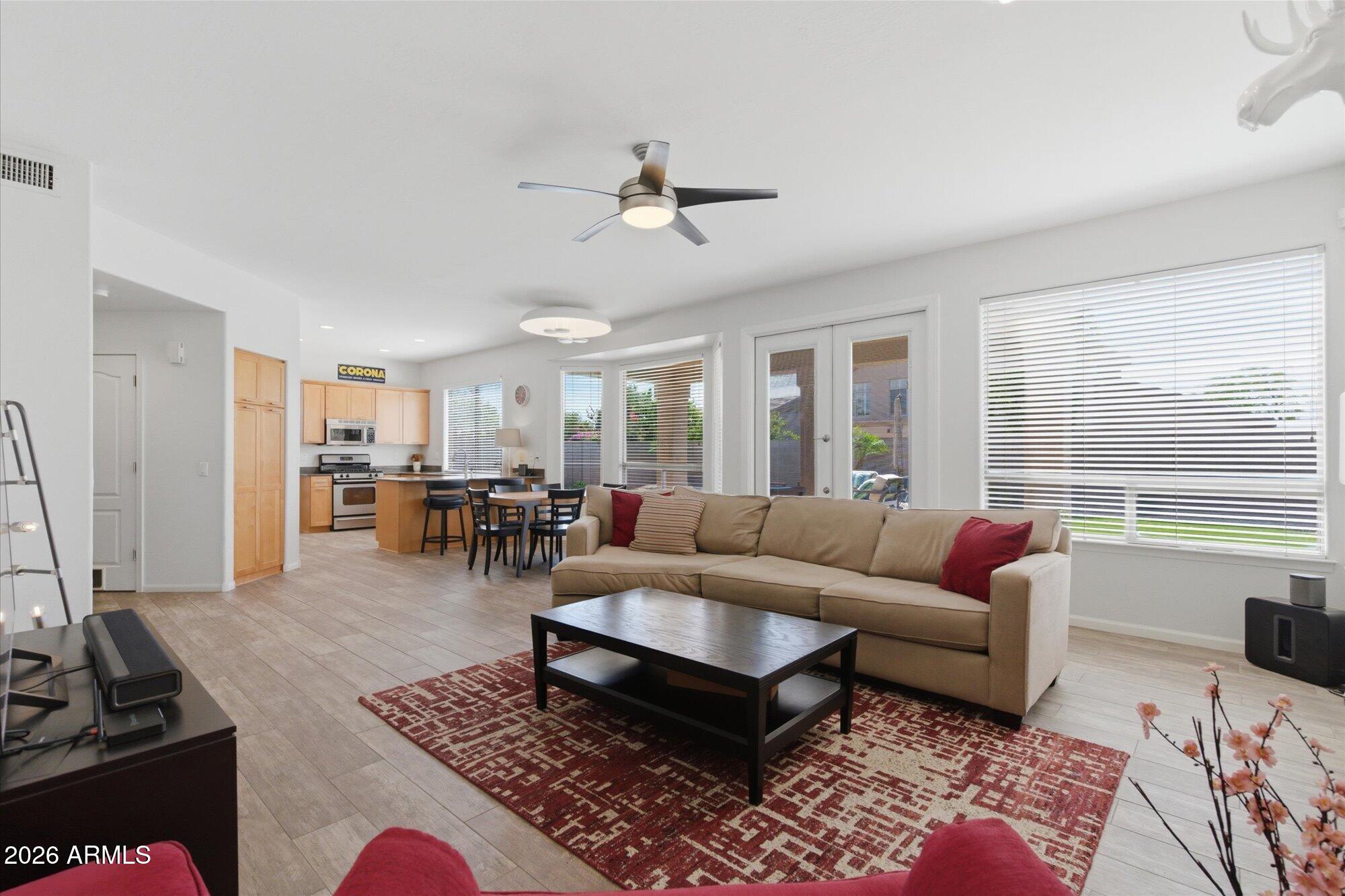 Scottsdale, Arizona, 85254, United States, 5 Bedrooms Bedrooms, ,3 BathroomsBathrooms,Residential,Active,2034285