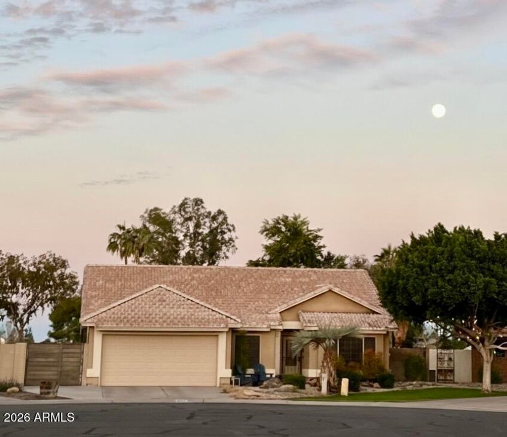 Photo of 401 E Merrill Avenue, Gilbert, AZ 85234 (MLS # 6997928)