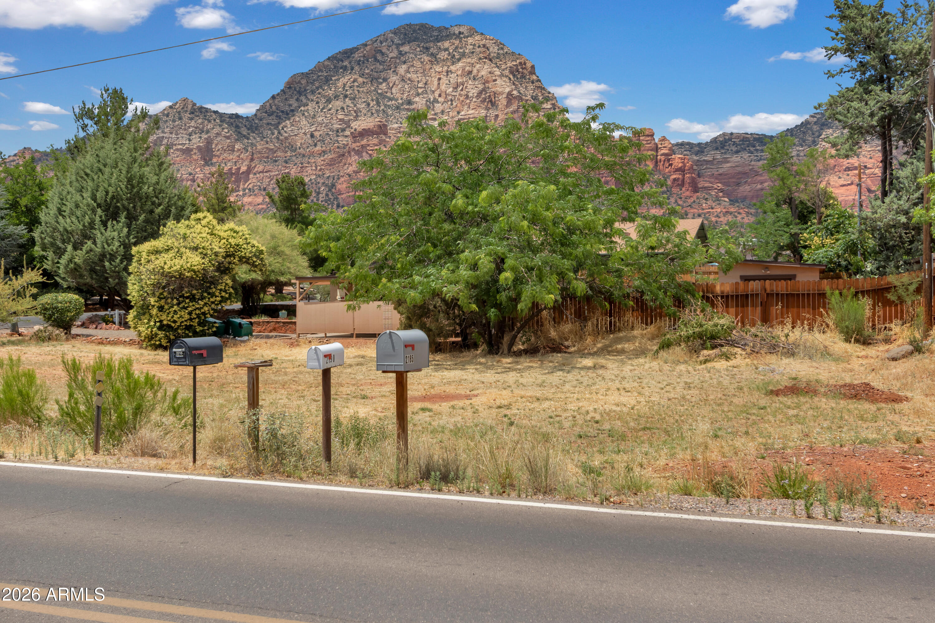 10 YUCCA Drive -