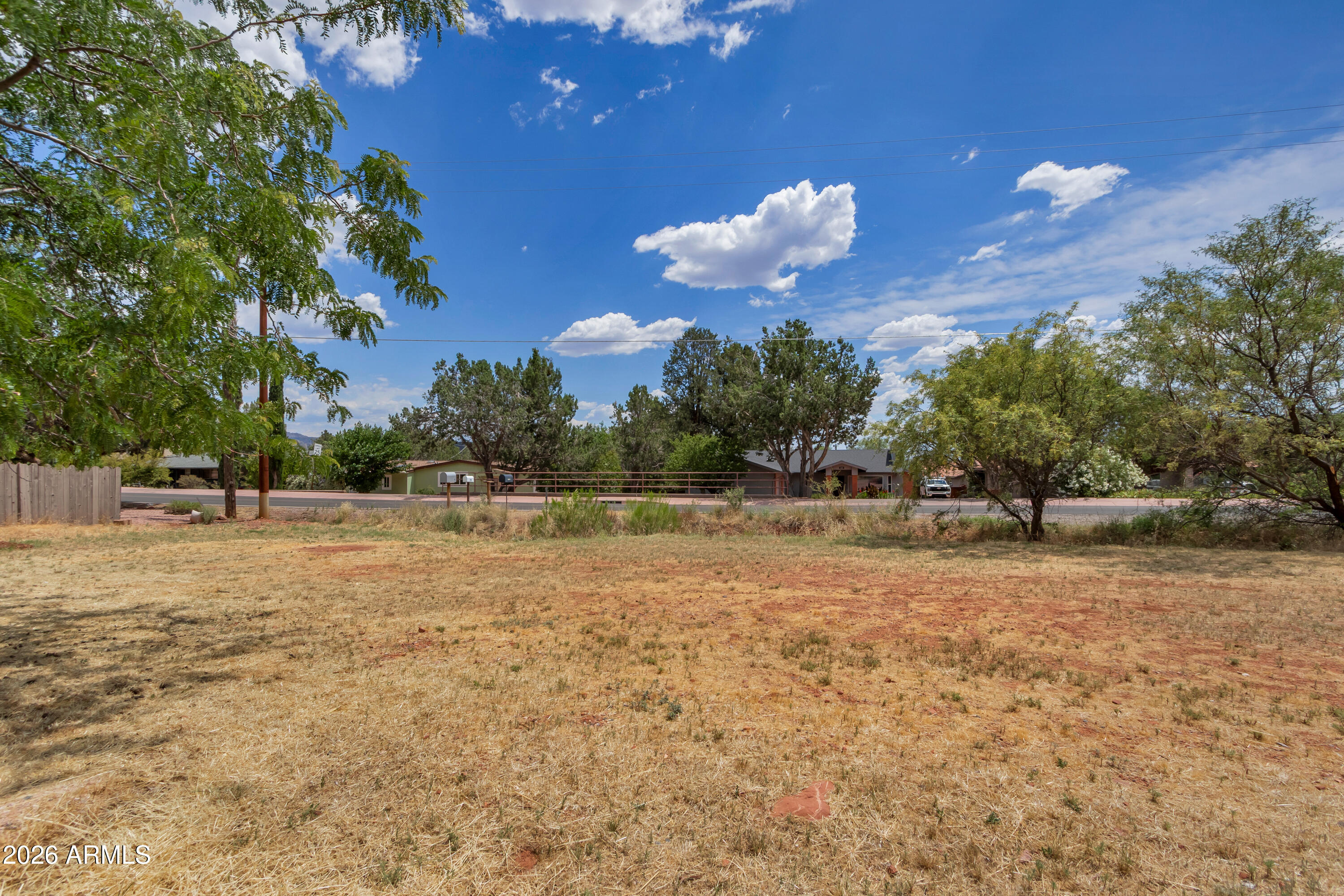 10 YUCCA Drive -