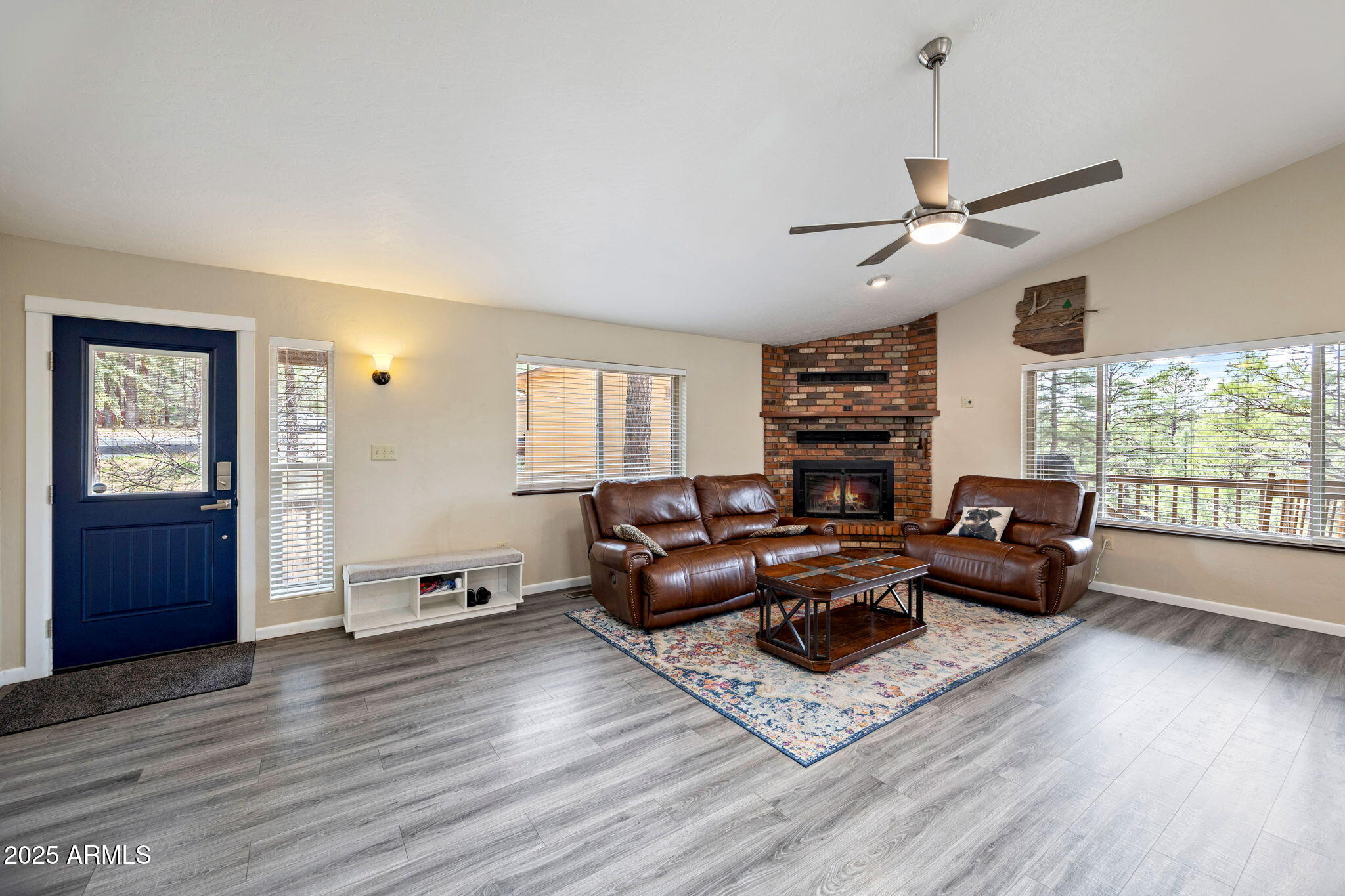 1080 N 47th Drive