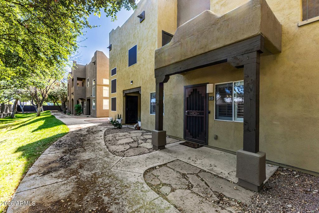 Photo of 1718 W Colter Street #115, Phoenix, AZ 85015 (MLS # 7003573)