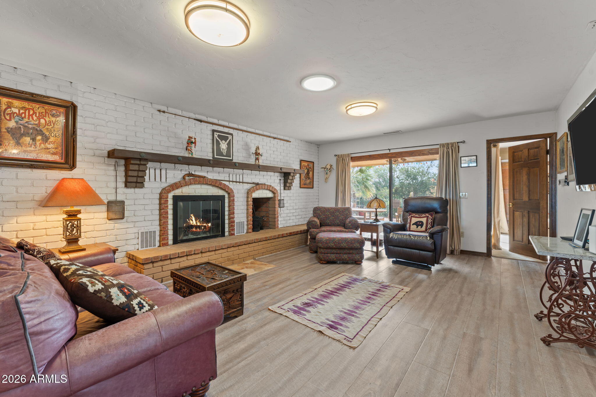 1325 W PALO VERDE Drive