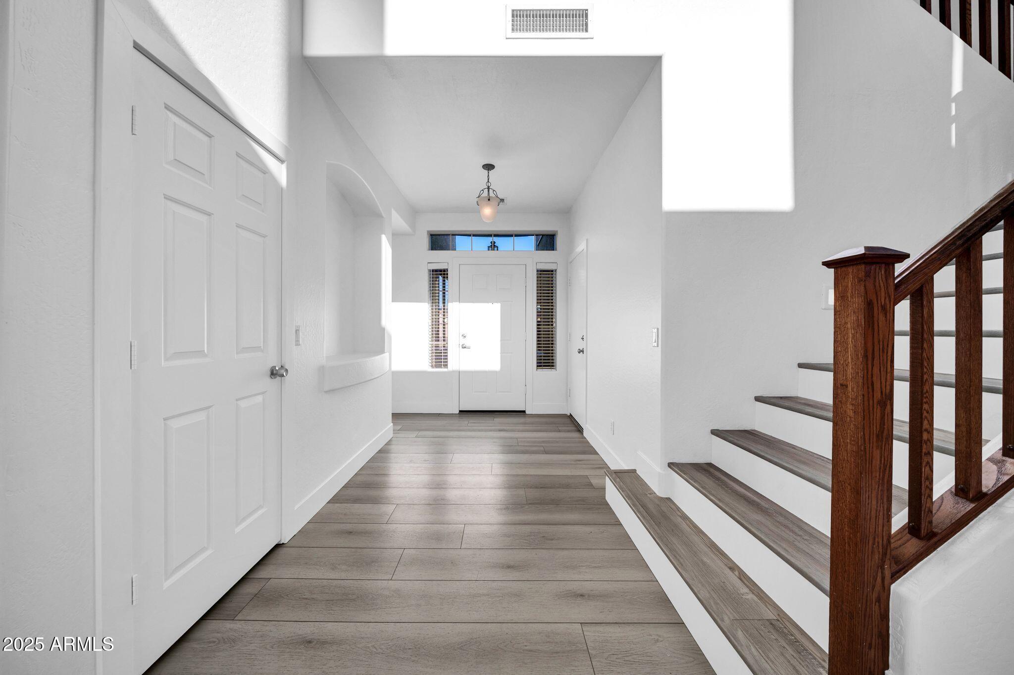 16529 W SAGUARO Lane