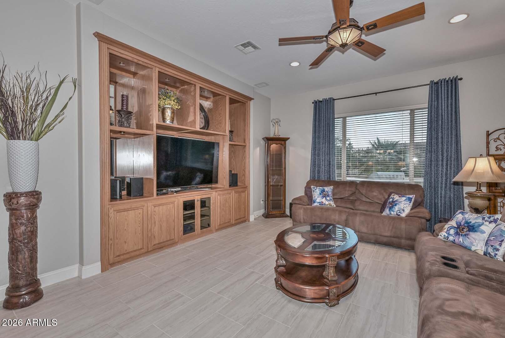 CORTE BELLA COUNTRY CLUB PHASE 3 SANTA BARBARA - Residential