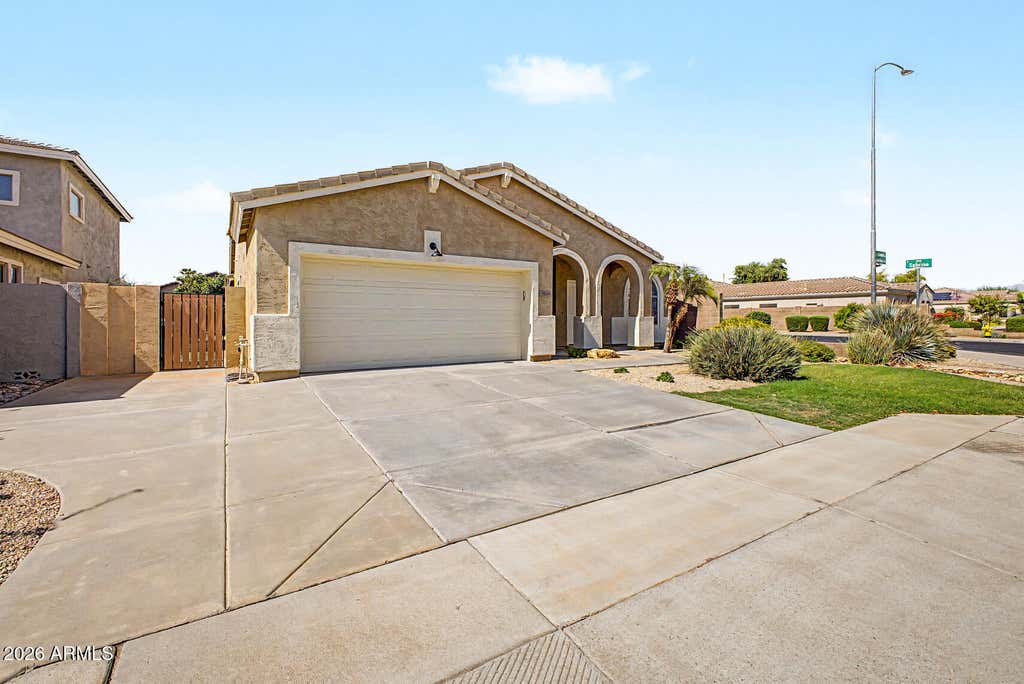 Photo of 10430 E Juanita Avenue, Mesa, AZ 85209 (MLS # 7054324)