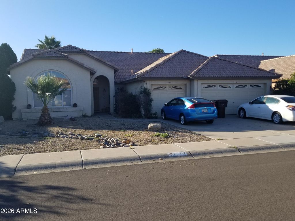 Photo of 7757 W Rue De Lamour, Peoria, AZ 85381 (MLS # 6966506)