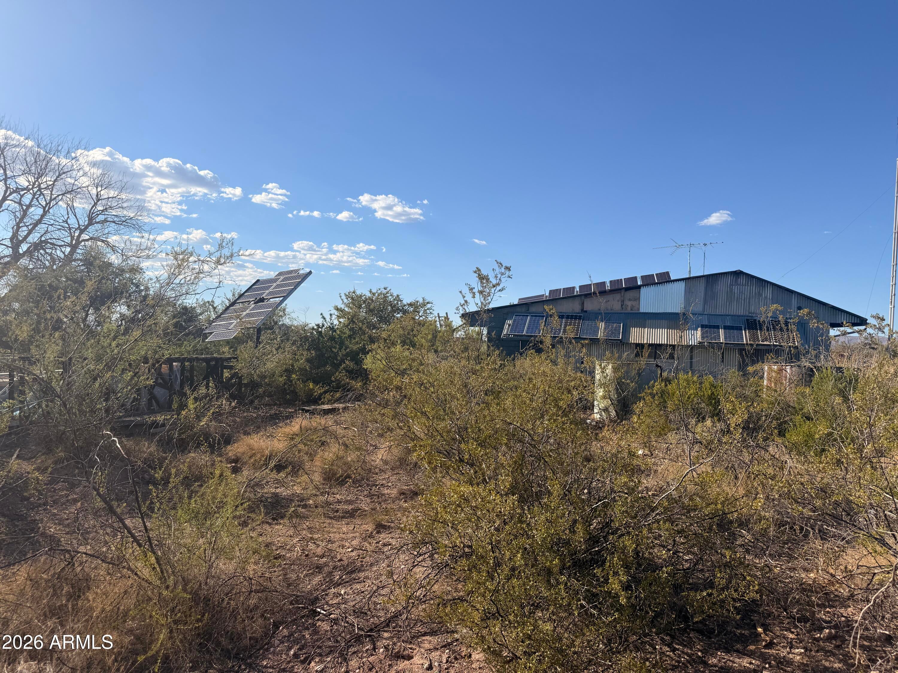 110 E ERIE Drive -
