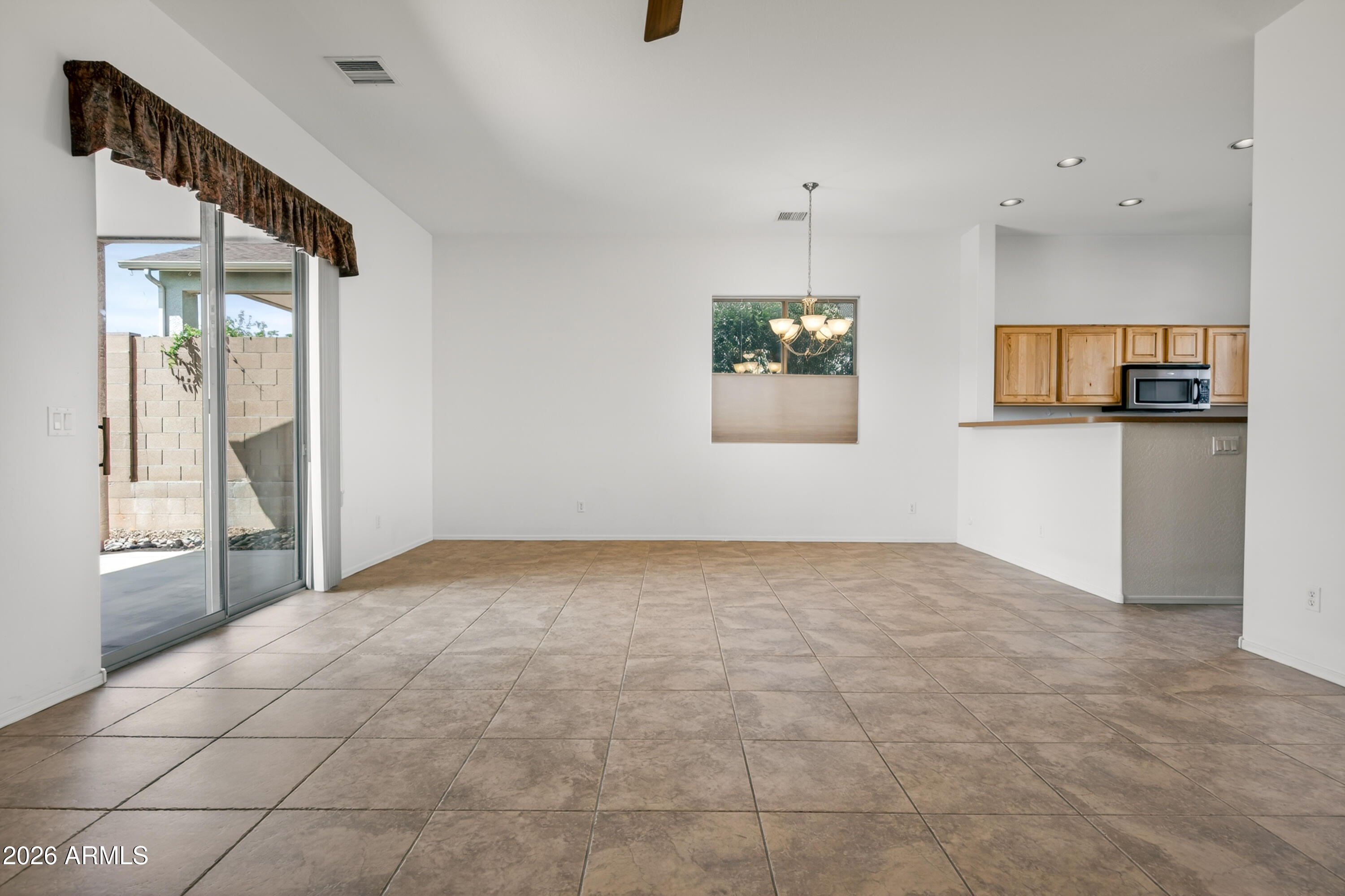 VERDE CLIFFS - Residential