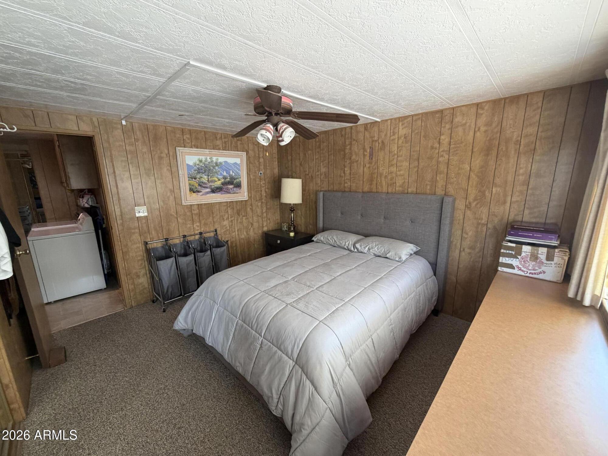 4065 E University Drive 526