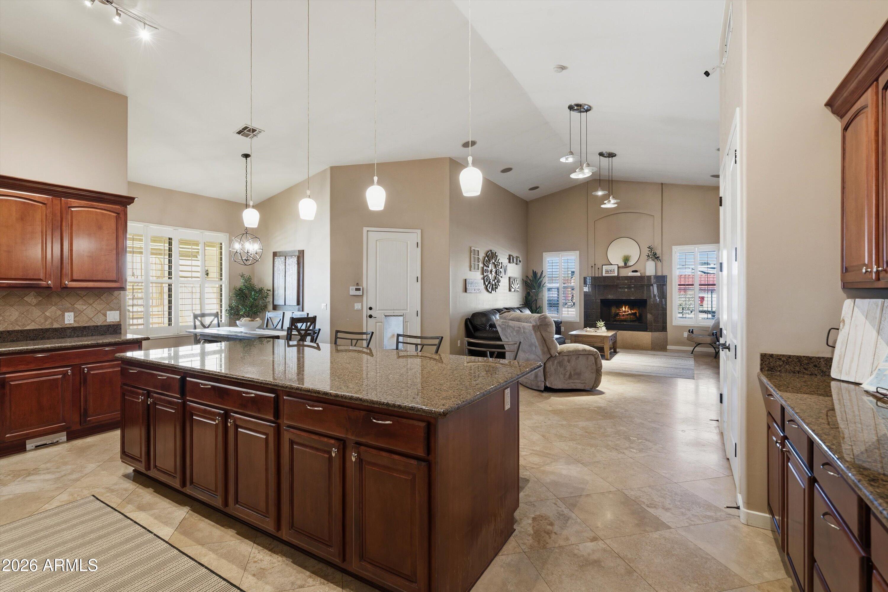 BEAUTIFUL ARIZONA ESTATES SUB - Residential