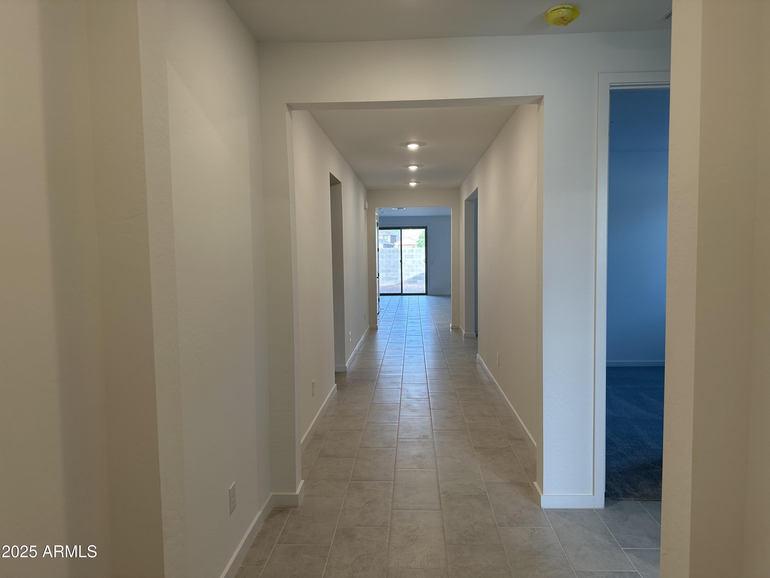 25154 W LA SALLE Street