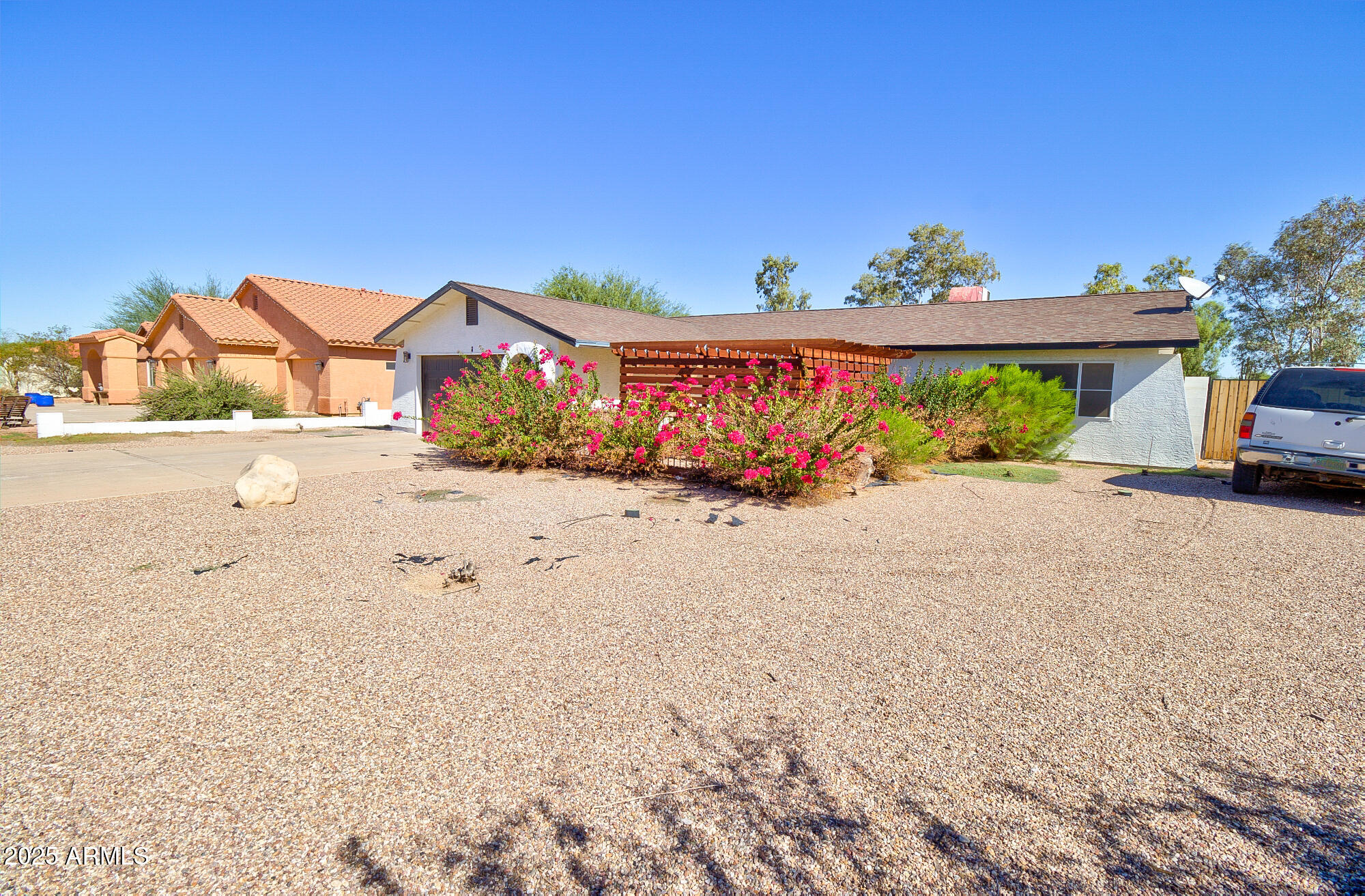 8580 W MISSION HILLS Drive