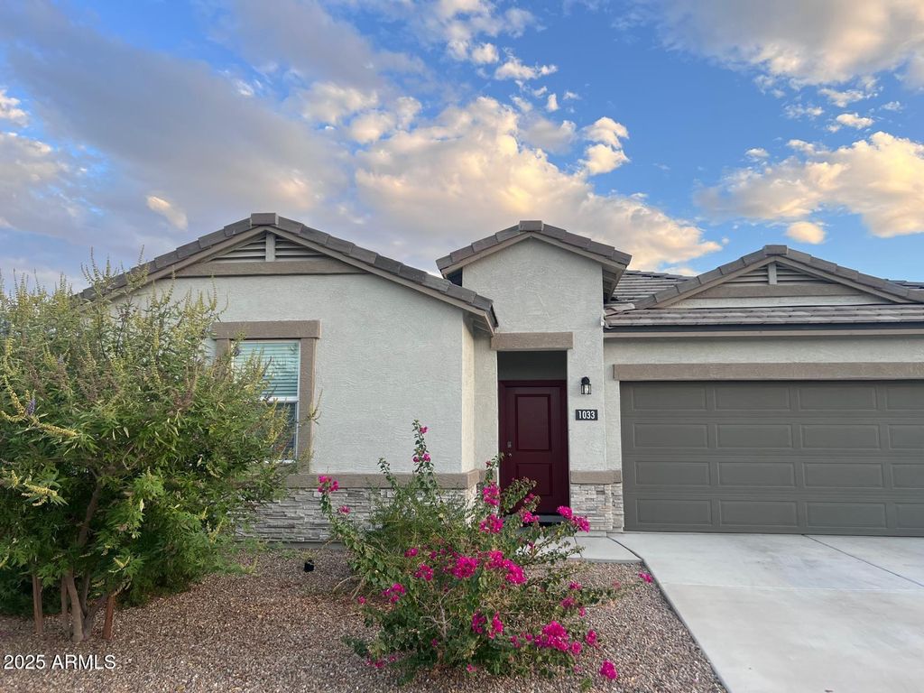 Photo of 1033 W Beacon Drive, Casa Grande, AZ 85122 (MLS # 6994621)