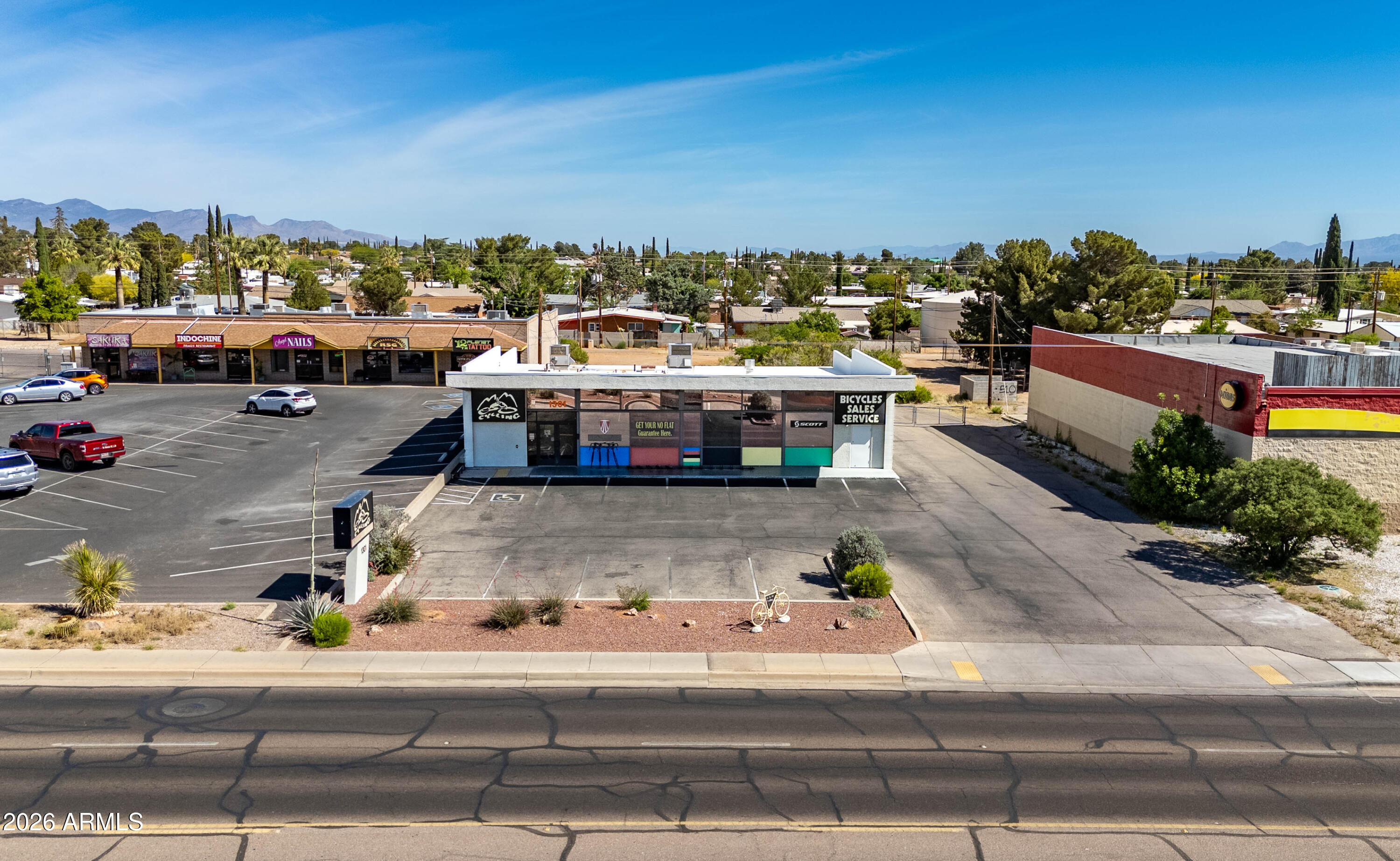 1301 E FRY Boulevard