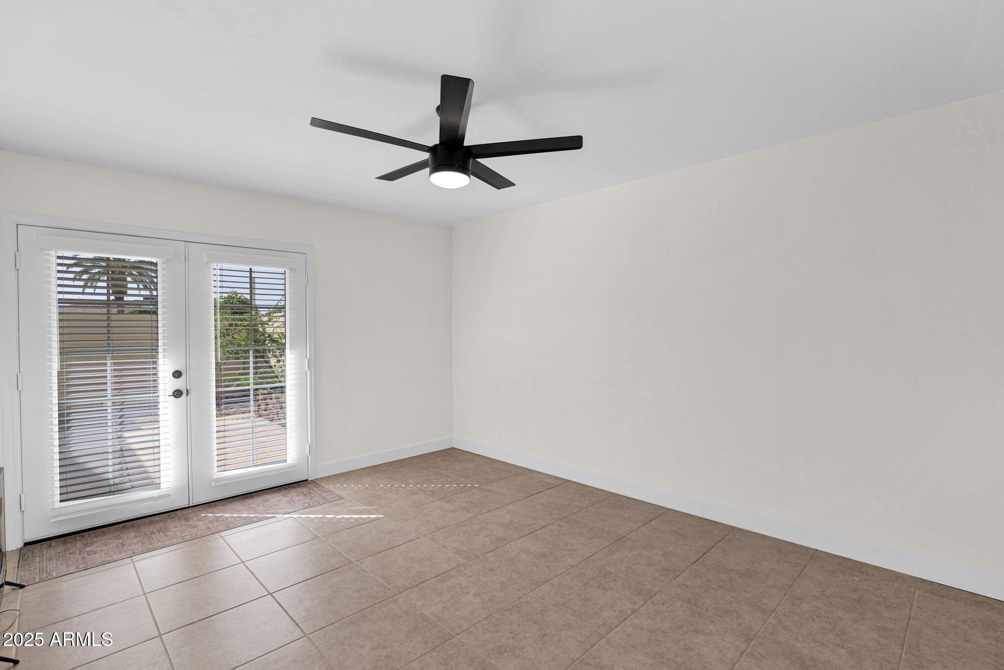 18222 N STONEBROOK Drive