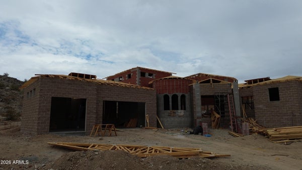 18564 W PORTER DR, GOODYEAR, AZ 85338 - Image f58d9afbf1ae4bfd085aecd96a085e30/4231838358