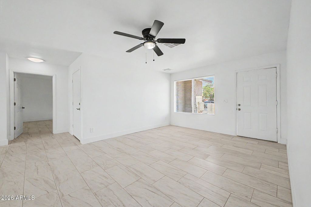 Photo of 3253 W Port Au Prince Lane, Phoenix, AZ 85053 (MLS # 7028269)
