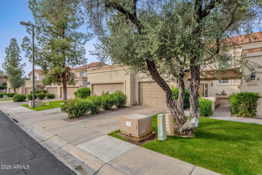Photo of 9705 E Mountain View Road #1040, Scottsdale, AZ 85258 (MLS # 6972665)