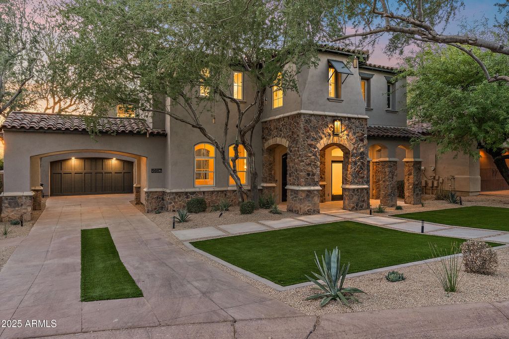 Photo of 9087 E Mountain Spring Road, Scottsdale, AZ 85255 (MLS # 6927185)
