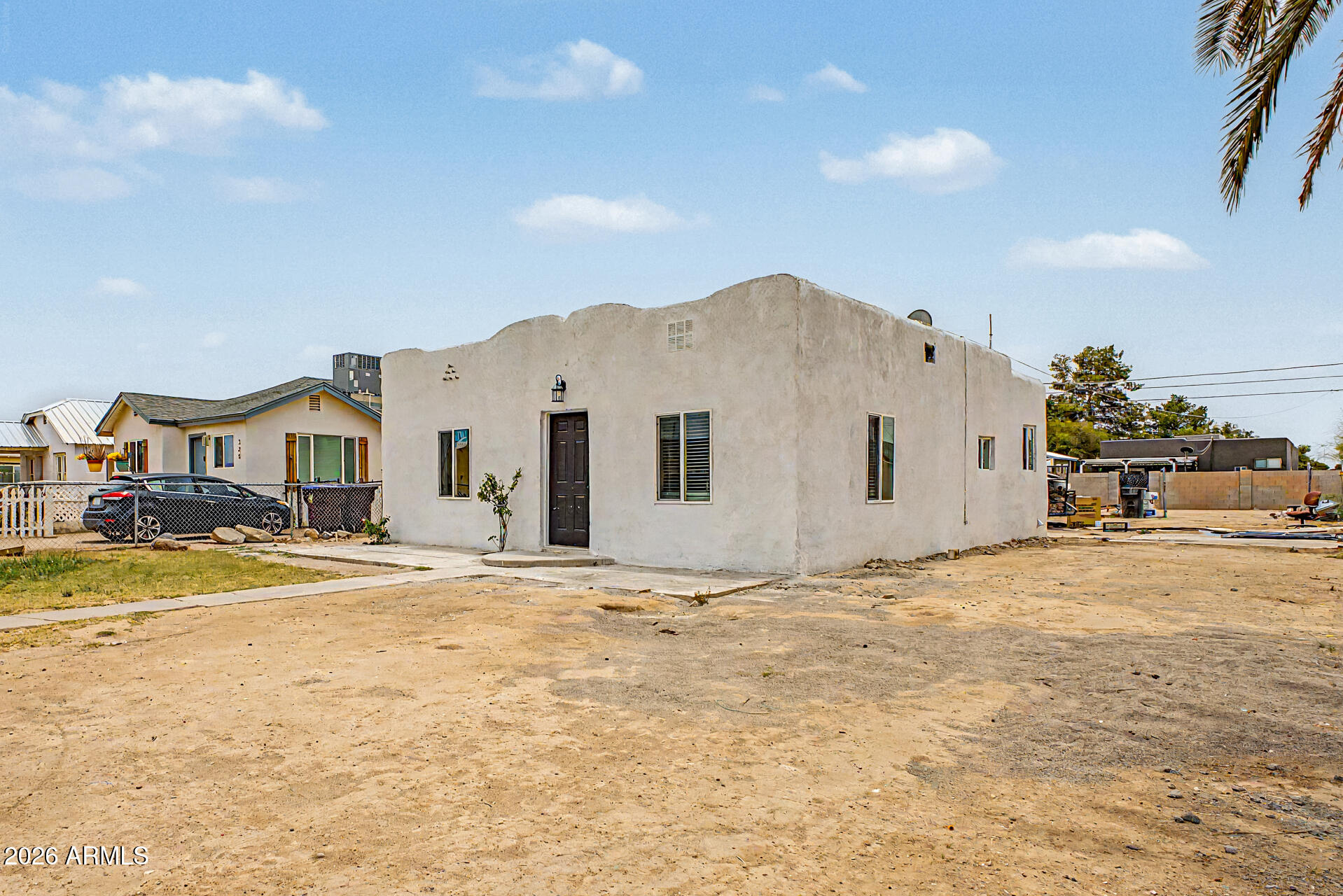 343 W LINCOLN Avenue