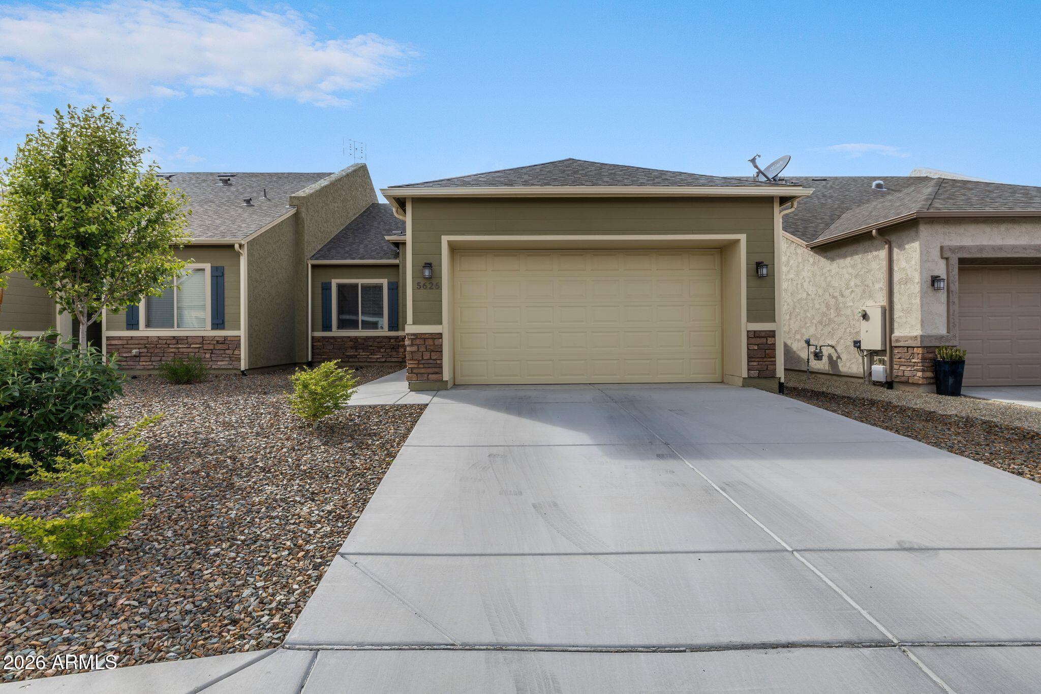 5626 N BRINSON Lane