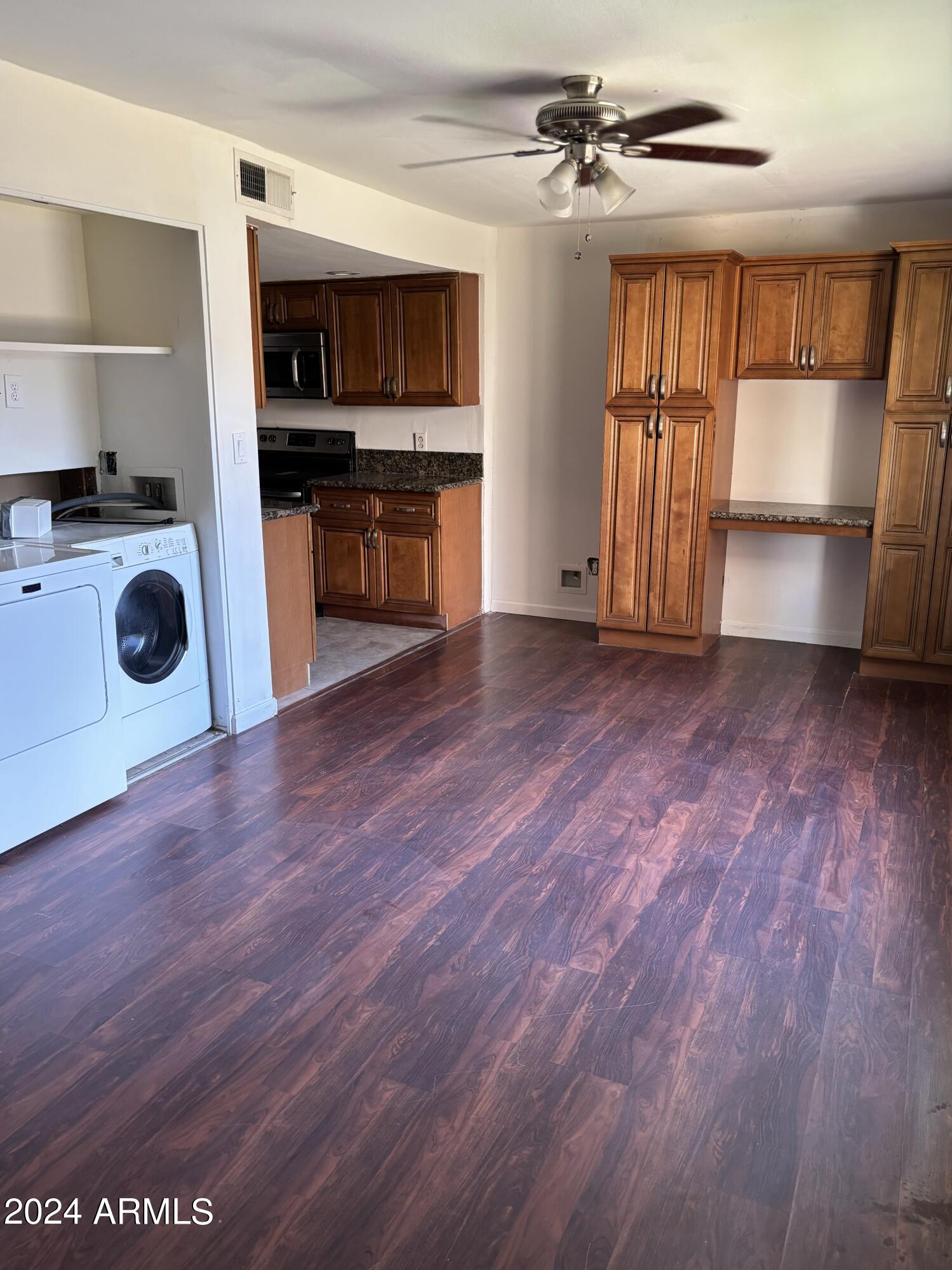 Photo 7 of 20 of 7126 N 19TH Avenue 110 townhome