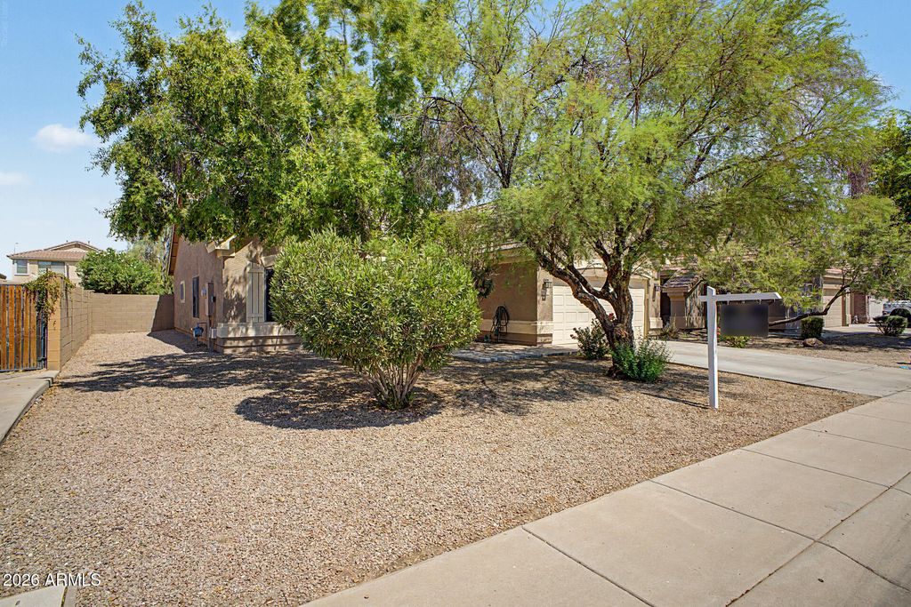 Photo of 6721 S Danielson Way, Chandler, AZ 85249 (MLS # 7051335)
