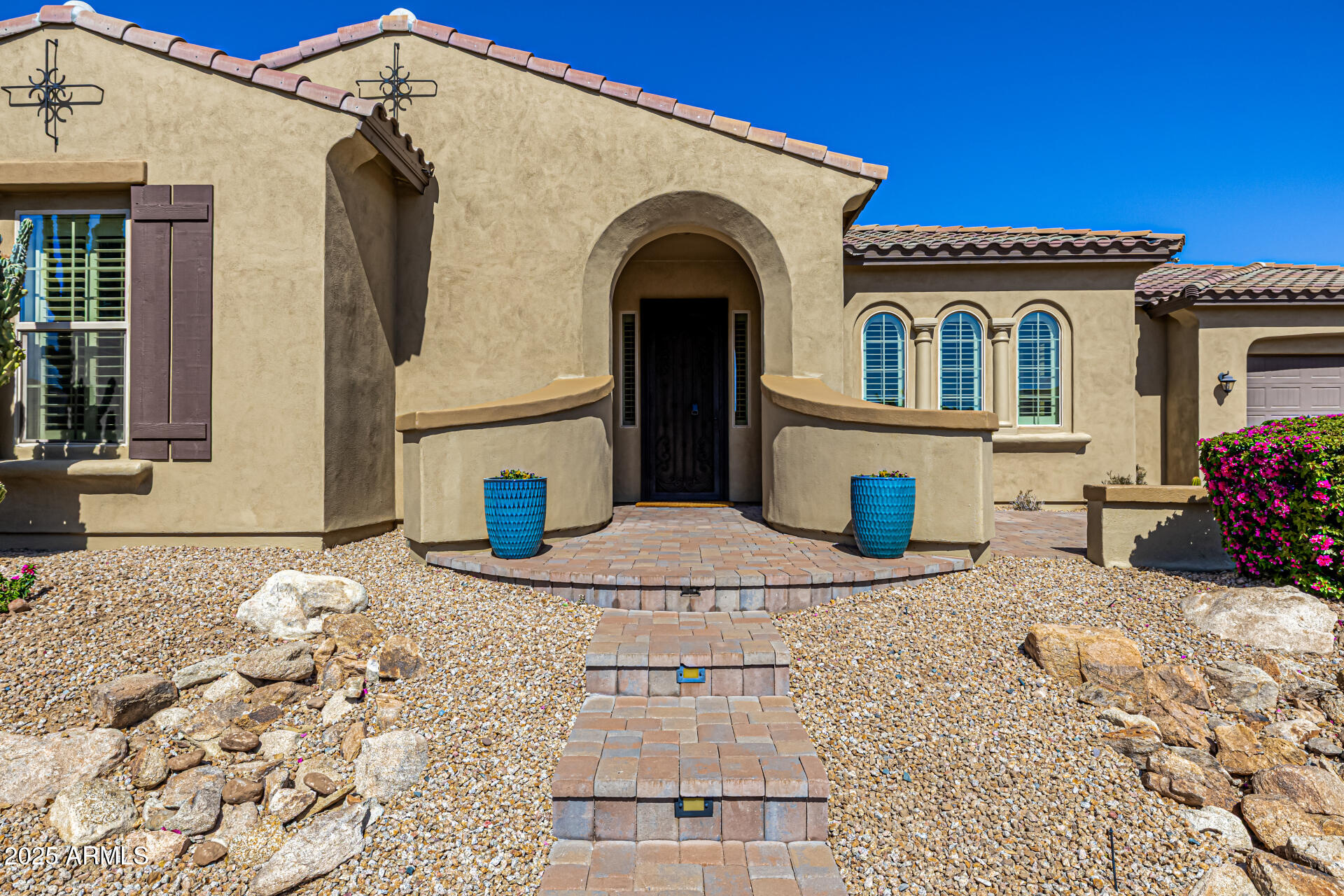 7576 W Quail Avenue