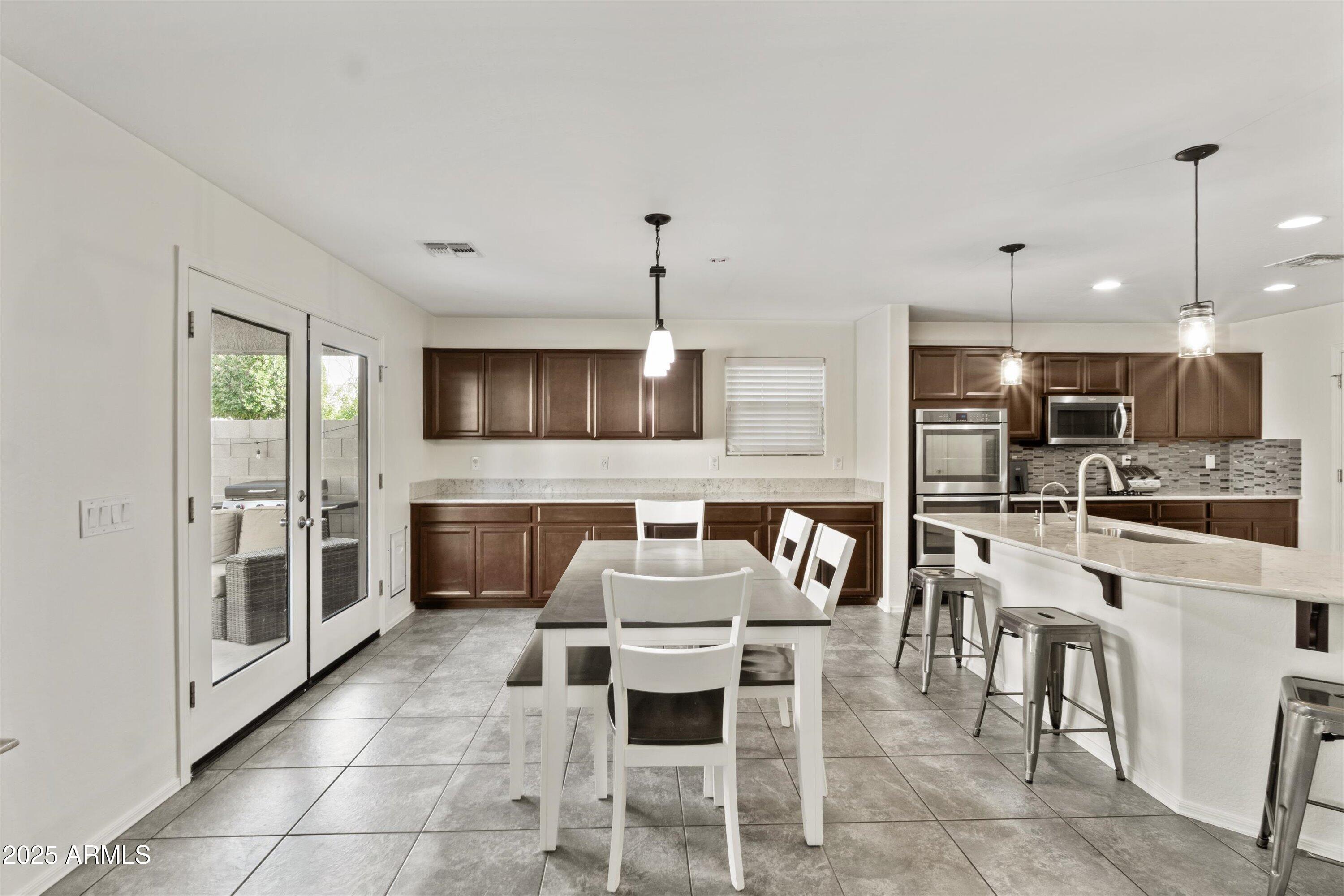 12026 W RANGE MULE Drive