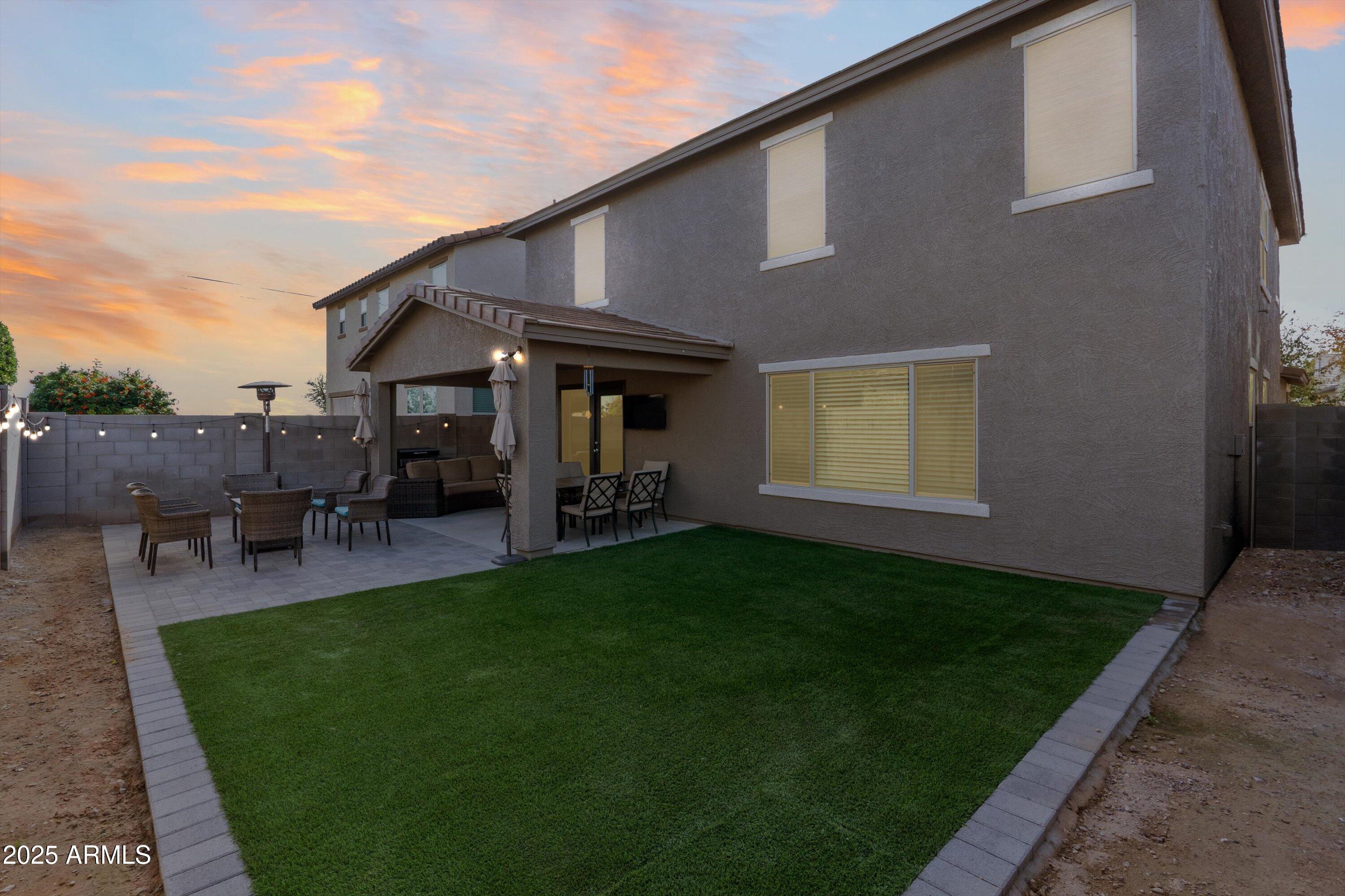 12026 W RANGE MULE Drive