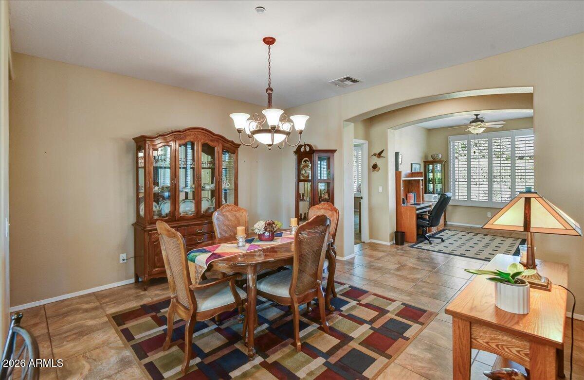 12612 W FETLOCK Trail