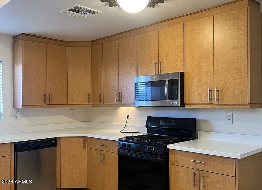 1145 E ROOSEVELT Street