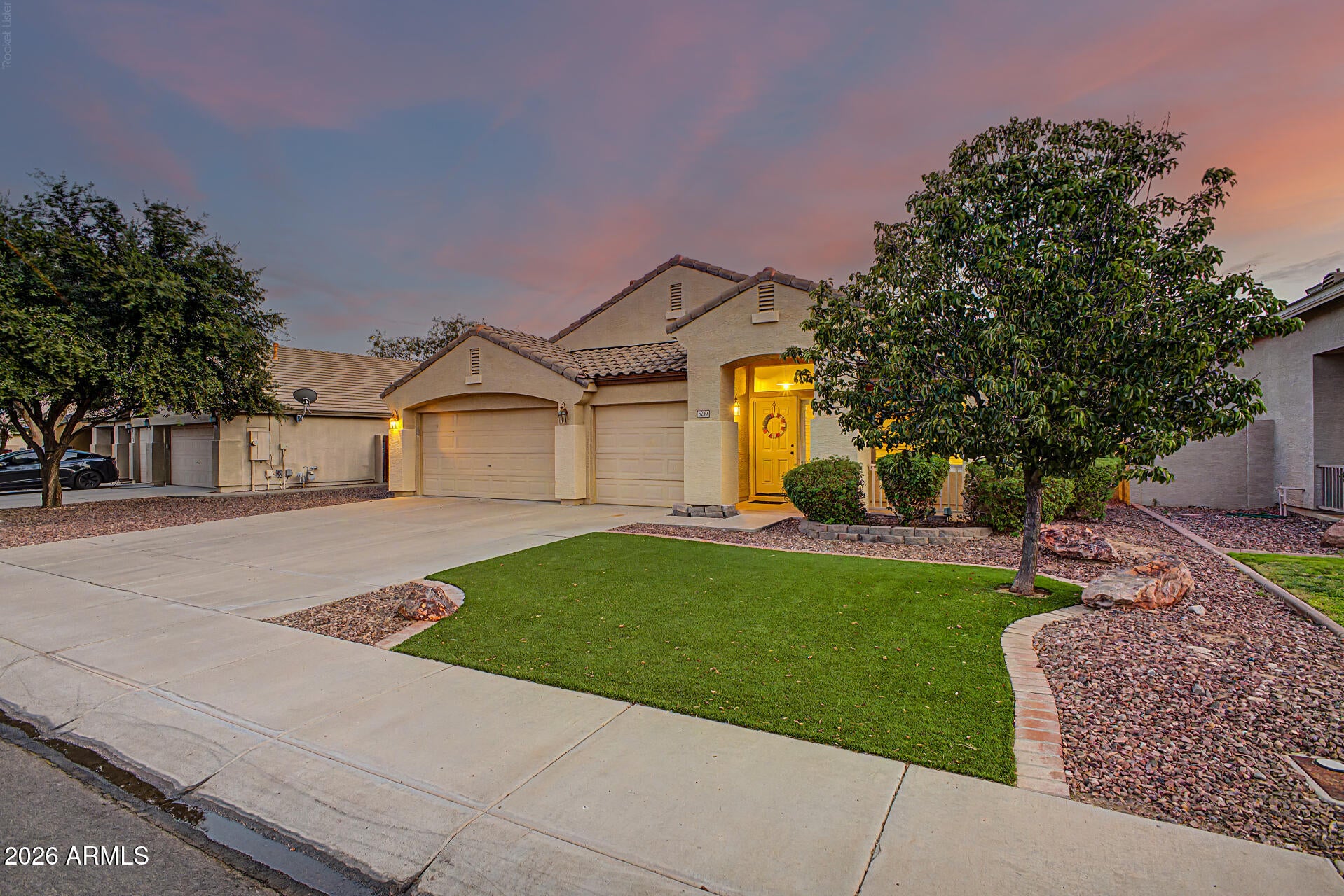 8239 W HARMONY Lane