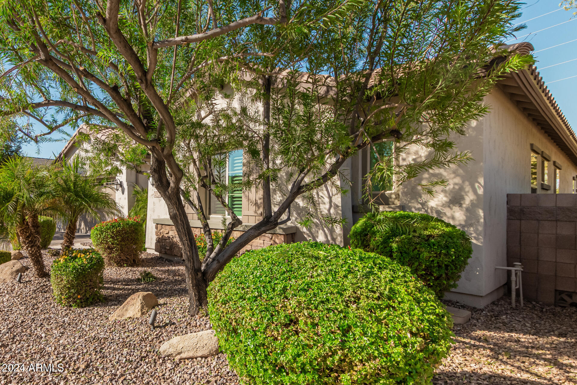 20526 E RAVEN Drive