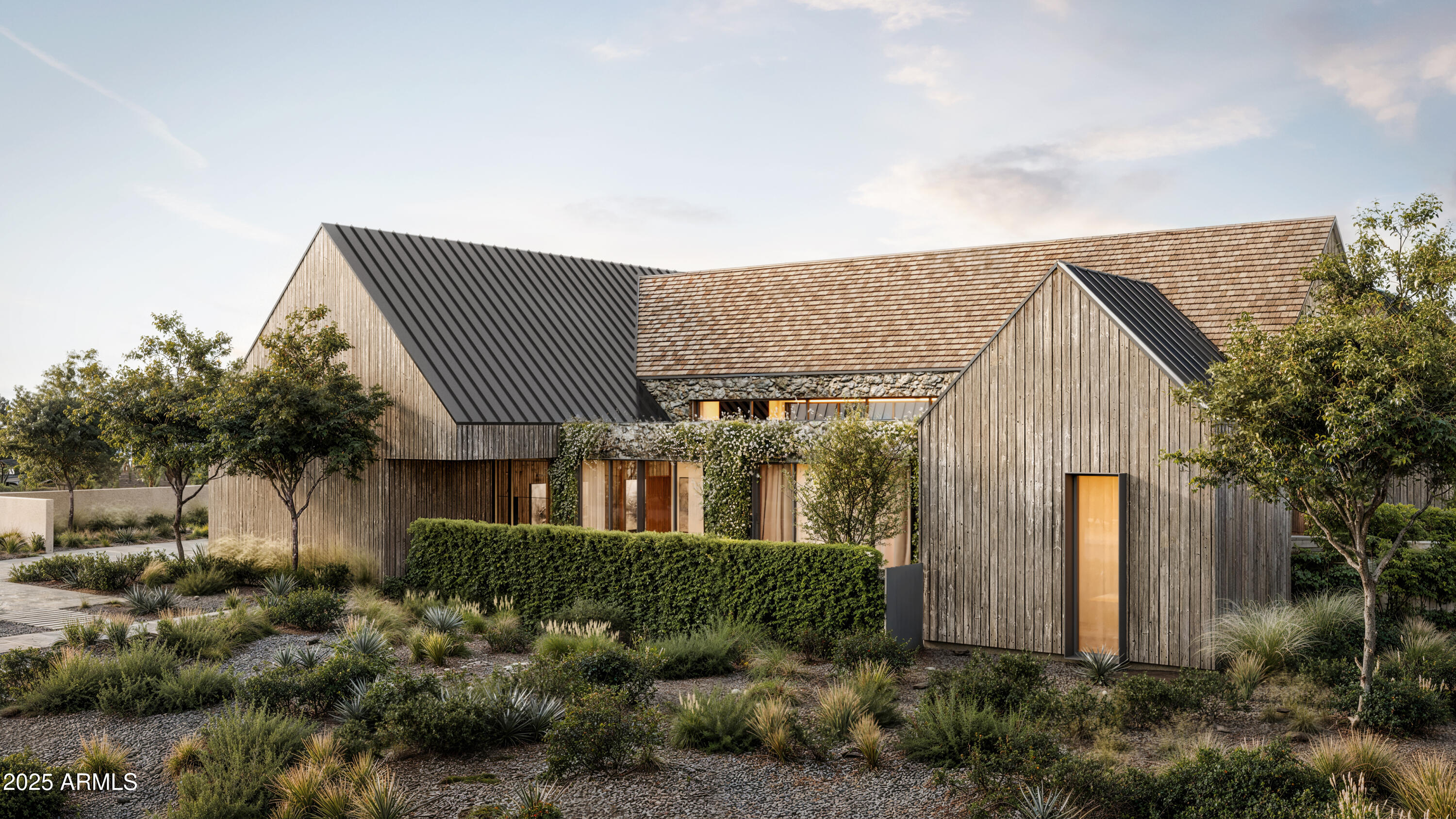 8402 E CHOLLA Street