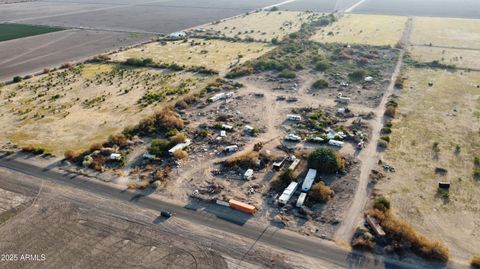 64500 River Road - Cibola AZ 85328