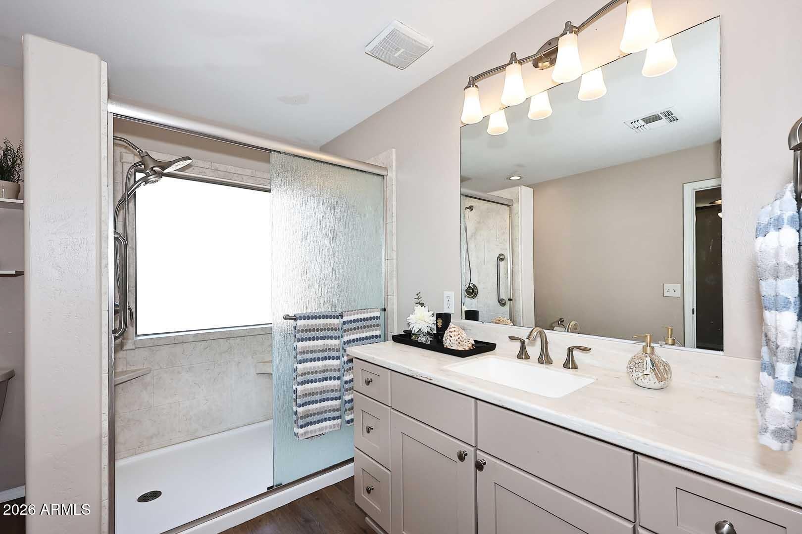 1630 W ALTA VISTA Road